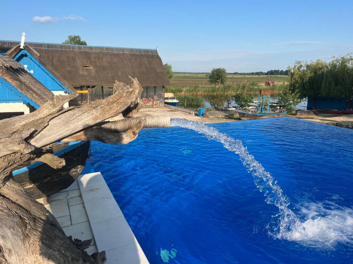 Nena Art Resort Dunavăţu de Jos エクステリア 写真